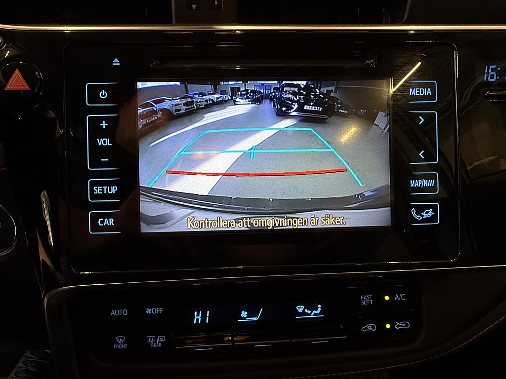 Toyota Auris Touring Sports Hybrid e-CVT Active  - miniatyr 17