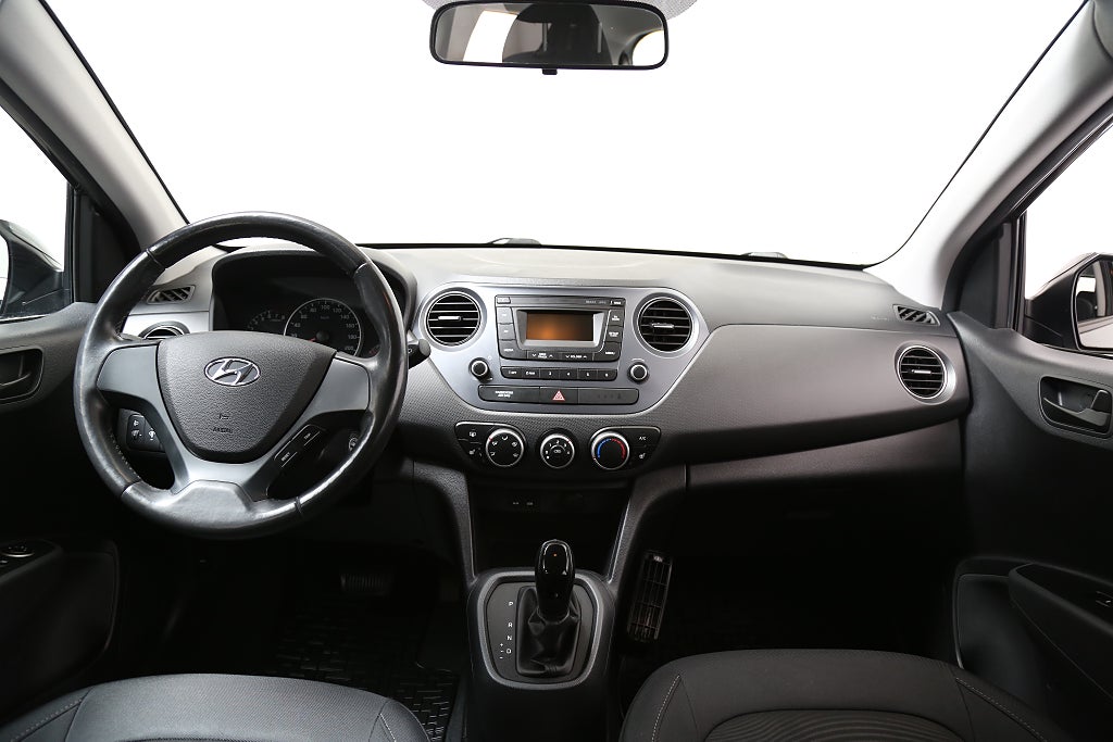 Hyundai i10 1,0 blue 67hk Comfort Automat 5D Motorvärmare 2018
