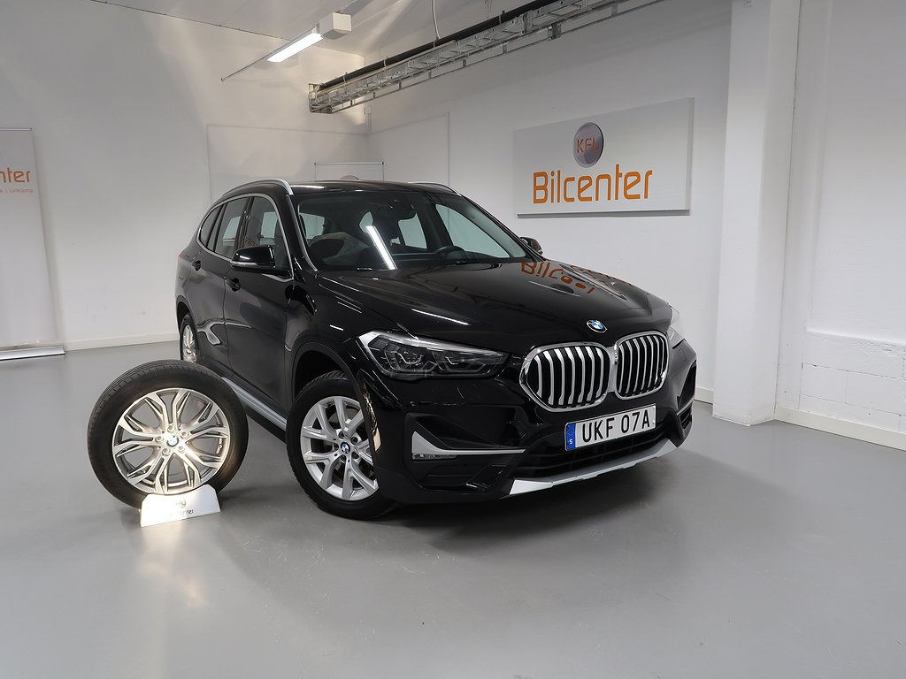 BMW X1 *3,99% RÄNTA* sDrive20i xLine V-Däck ingår HUD-Navi-Elbaklucka-L