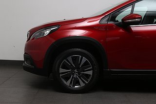 Halvkombi Peugeot 2008 3 av 17