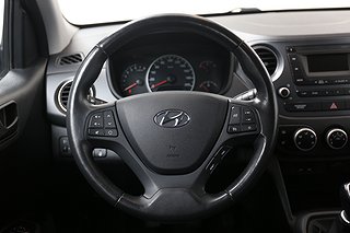 Halvkombi Hyundai i10 8 av 19