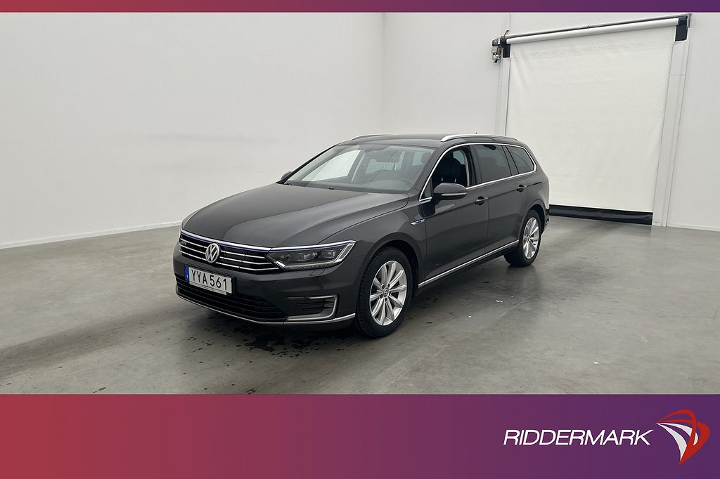 Volkswagen Passat Sportscombi GTE Executive Värm Kamera Drag