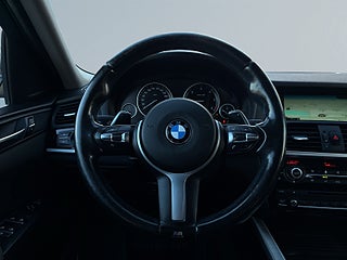 BMW X4 xDrive Dragkrok/SoV-Däck/Rattvärme/Navigation/Psensorer – bild 9