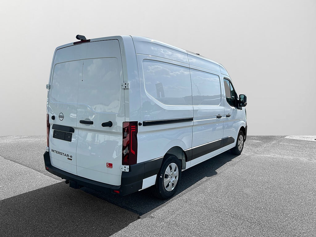 Nissan Interstar 2026 - miniatyr 5