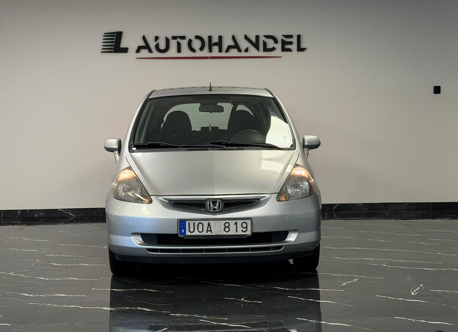 Honda Jazz 1.3 Drag 83Hk 2003, bild 2/38