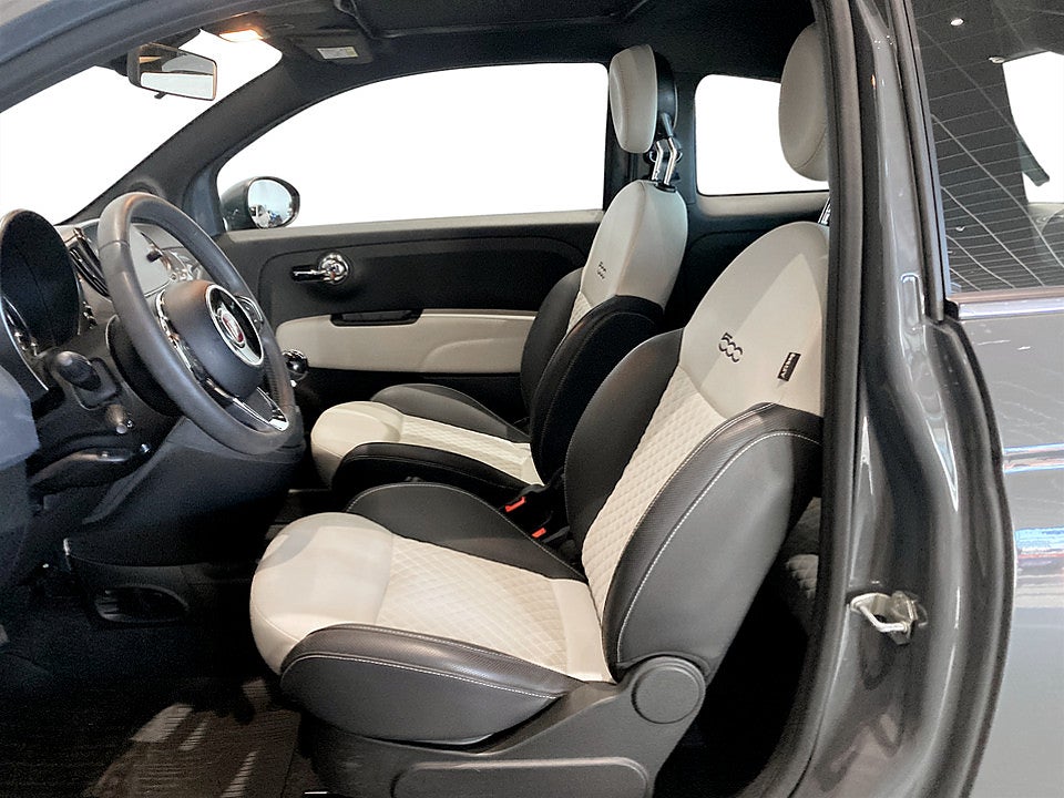 Bild på Fiat 500 Lounge 1.0 70hk DOLCEVITA TAKLUCKA