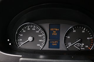 Transportbil - Skåp Mercedes-Benz Sprinter 8 av 13