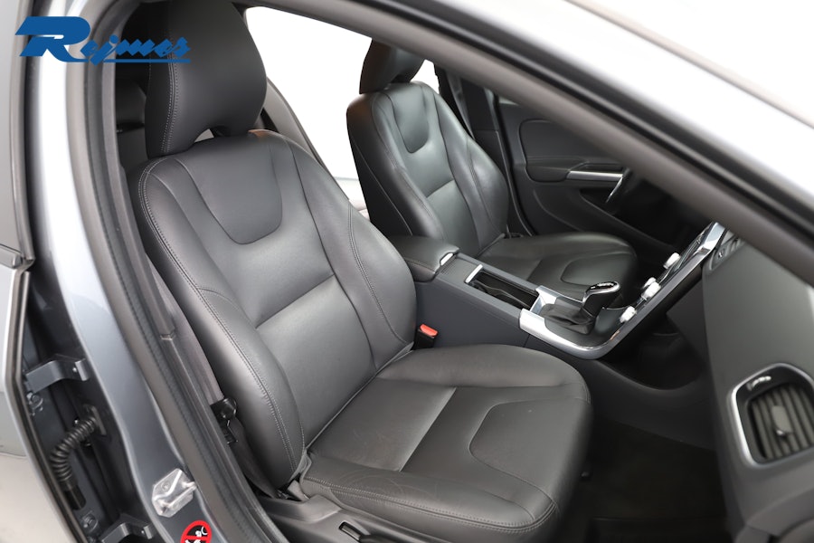Volvo V60 Cross Country 2016, bild 7/59