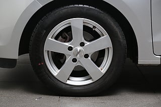 Halvkombi Ford Ka 6 av 21