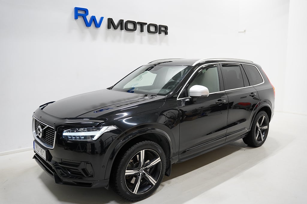 Volvo XC90 T8 AWD R-Design B&W 7-sits 360° Luft Pano VOC B-kam 20"