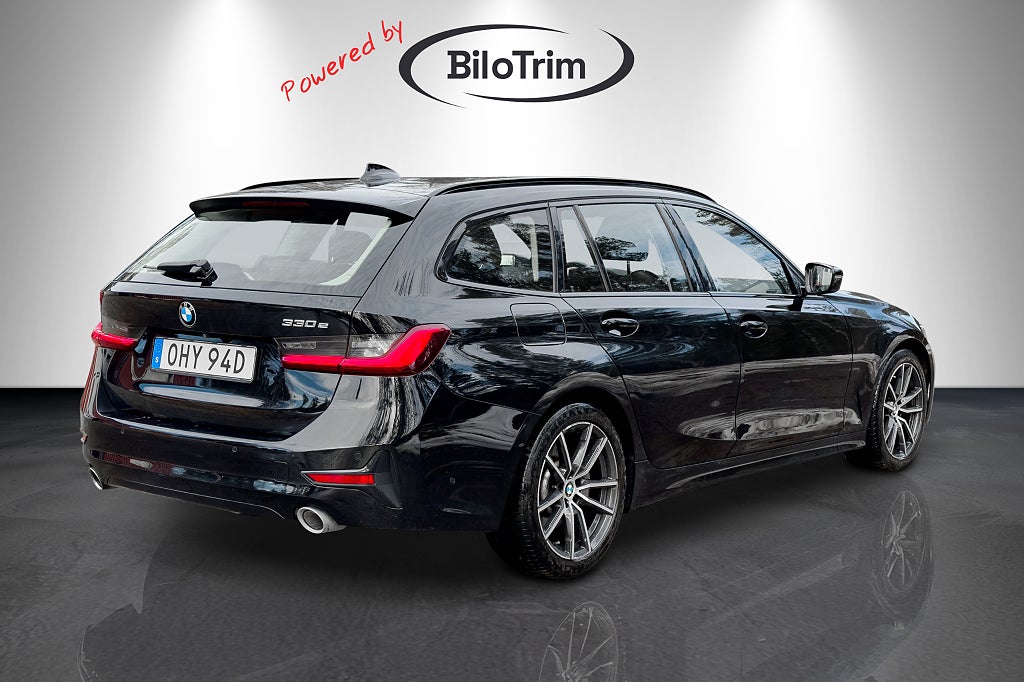 BMW 330e Touring|Drag|Värmare|CarPlay|B-kamera|Cockpit|XtraBoost