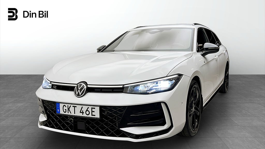 Volkswagen Passat TDI 4M R-Line Black P-värmare/Drag