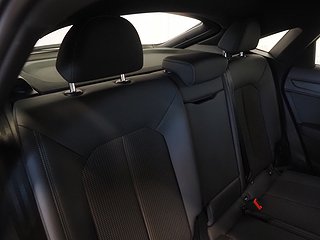 SUV Audi Q3 12 av 23