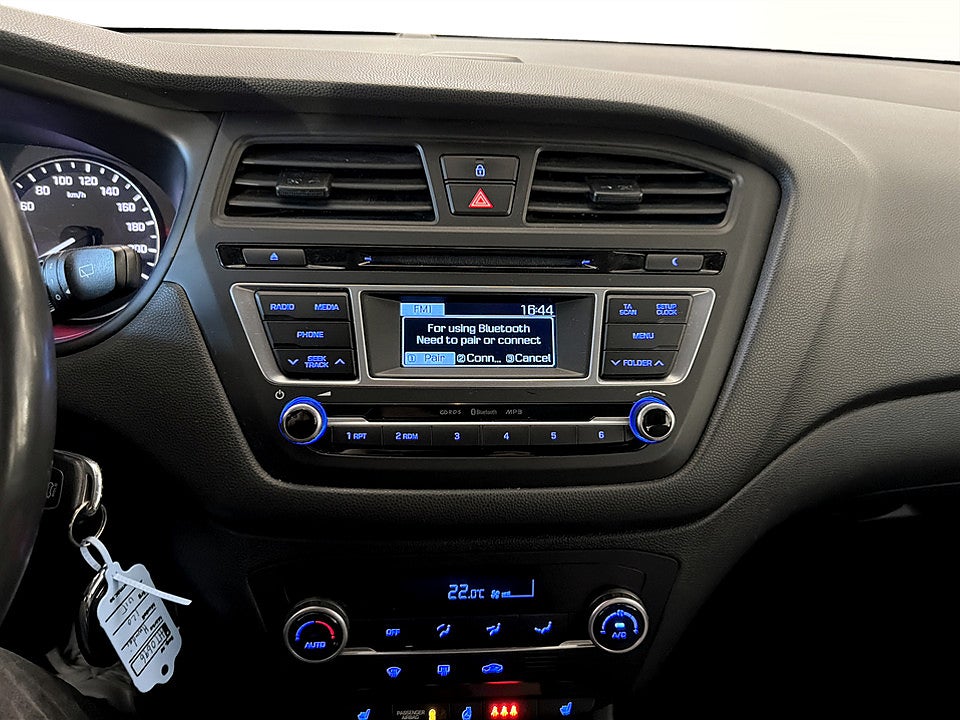 Bild på Hyundai i20 1.4 Premium Euro 6