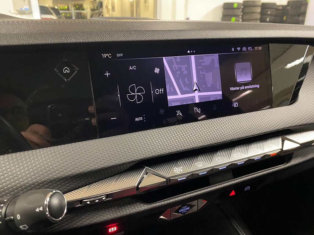 Bild på DS 4 Cross Trocadero 1.5 BHDi 130hk Aut - PANORAMA