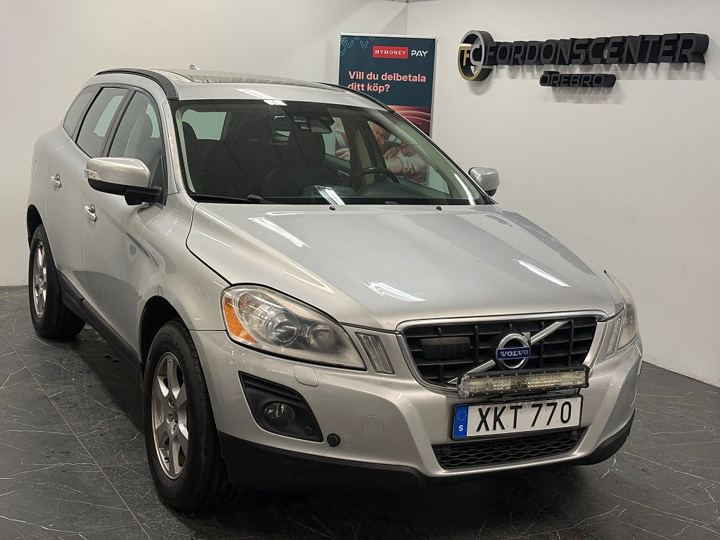 Volvo XC60 D5 AWD Geartronic Momentum Automat Drag Navi