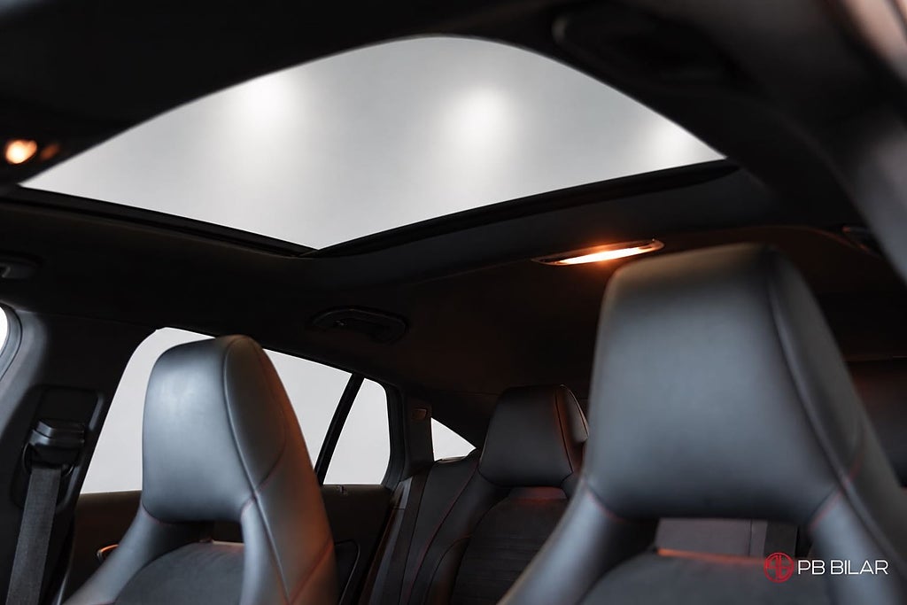 Mercedes-Benz CLA200