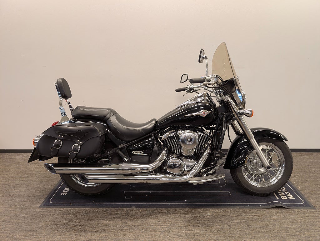 Kawasaki Vulcan 900 Classic 
