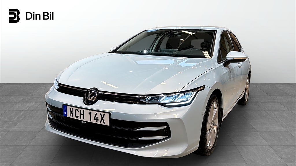 Volkswagen Golf eTSI150 DSG Life Backkamera/P-värmare