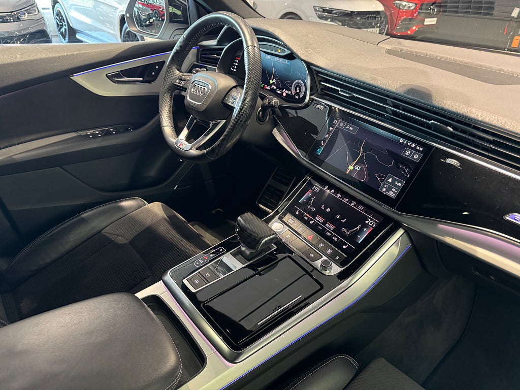 Audi Q8 50 TDI quattro S Line Panorama B&O HUD Värmare Drag - bild 5
