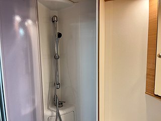Husbil-halvintegrerad Sun Living LIDO M 45 SL 17 av 21