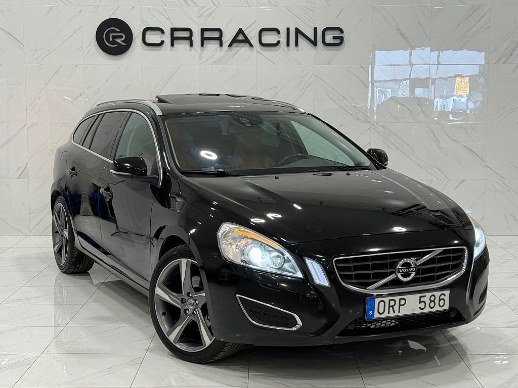 Volvo V60 T4 Powershift Summum| Se utrustning|