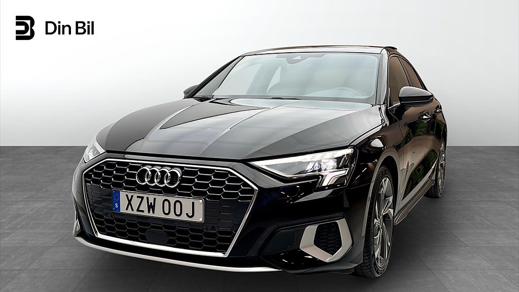 Audi A3 Sedan 35 TFSI 150HK PANORAMA