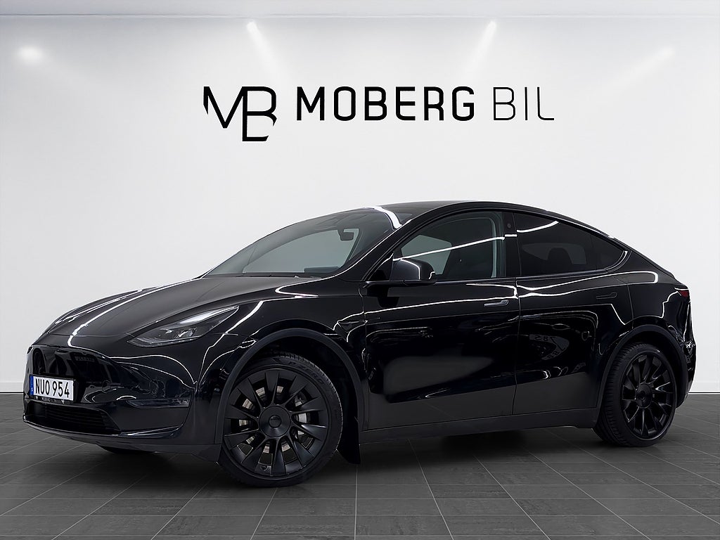 Tesla Model Y Long Range AWD 514hk Pano Läder Drag B-Kamera