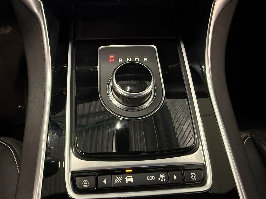 Jaguar XF 20d Sportbrake R-Sport Värmare 1 Ägare - miniatyr 18