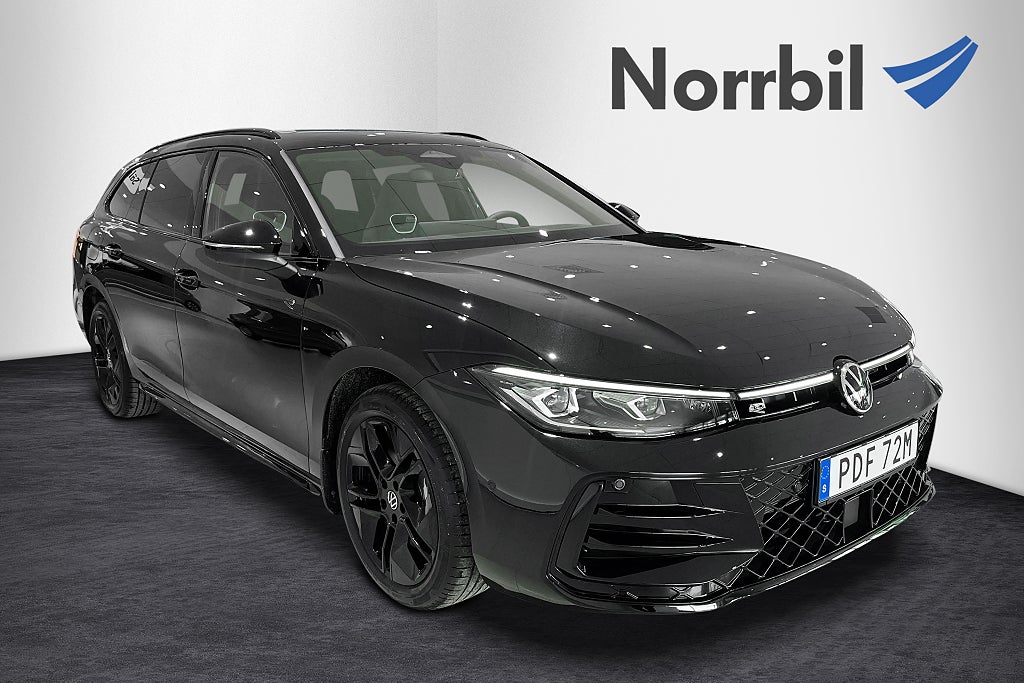 Volkswagen Passat R-Line eHybrid SWE Edition privatleasing fr 3797kr/mån