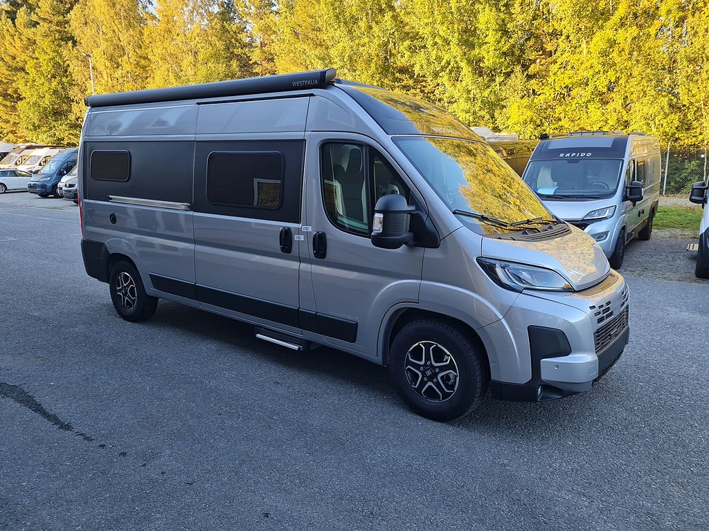 Westfalia Columbus 600E vattenburen dieselvärme, 180 hk, automat, Litium
