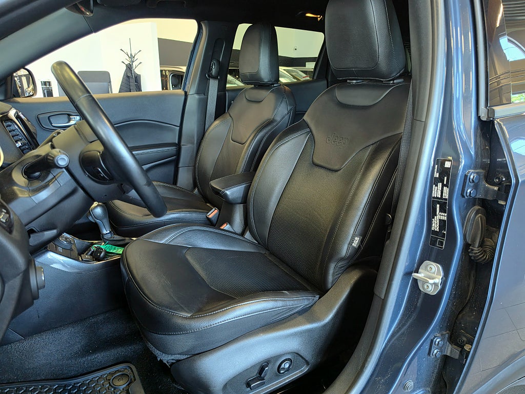 Jeep Compass S 4xe PHEV 240 hk / Alpine / Backkamera / Rattvärme