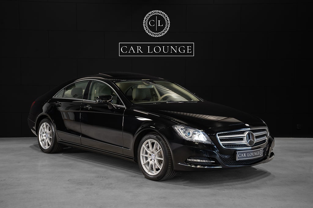 Mercedes-Benz CLS 350 \ Massage \Taklucka\ H/K \ Distronic \