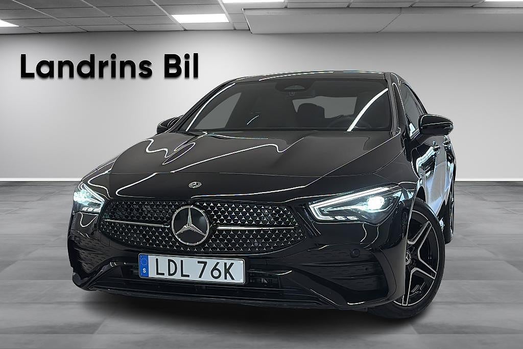 Mercedes-Benz CLA 200,AMG Line,Panoramatak,Nightpackage,MOMS