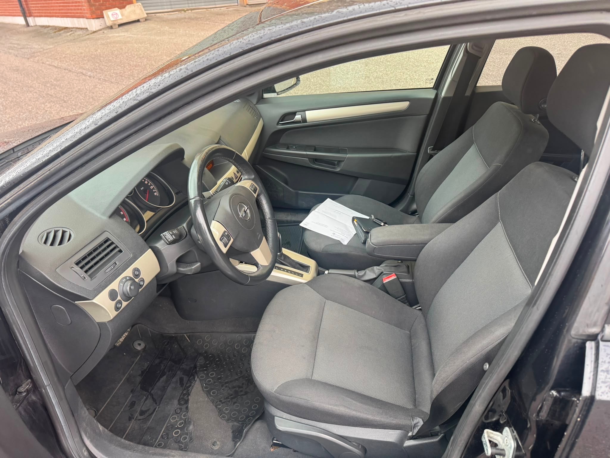 Opel Astra 2007, kuva 5/10