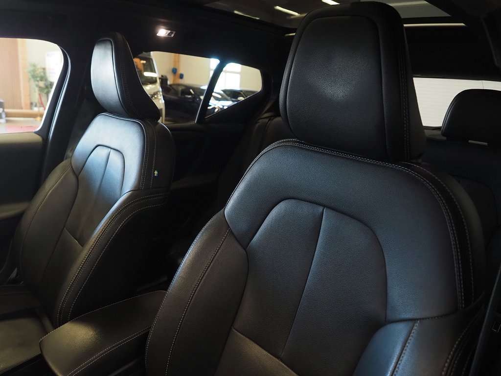 Volvo XC40 Recharge T5 262hk R-Design |Pano|Navi|Kamera| 2021