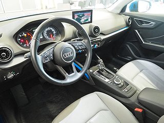 Kombi Audi Q2 13 av 23