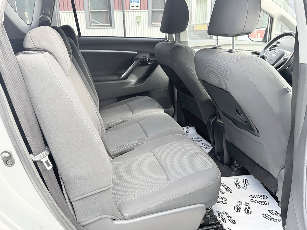 Toyota Verso 1.6 Manual, 111hp, 2014