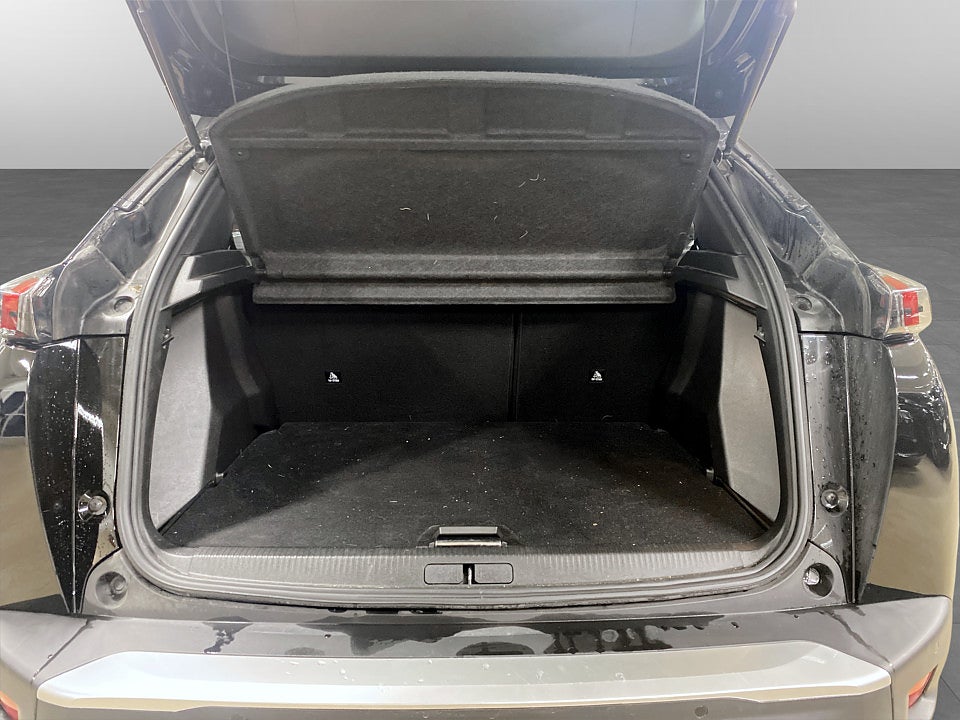 Bild på Peugeot E-2008 GT 50kWh 136hk Aut - B-KAMERA, CARPLAY