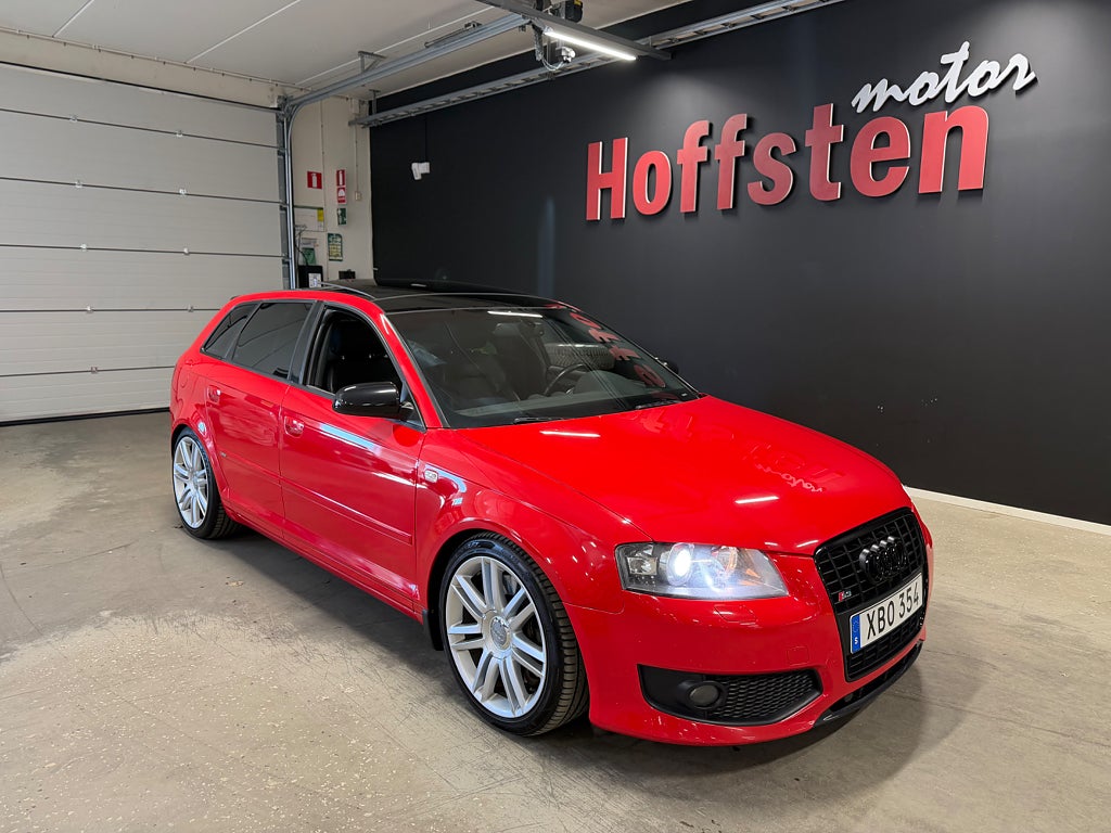 Audi A3 Sportback 3.2 VR6 quattro S Tronic S Line / Taklucka