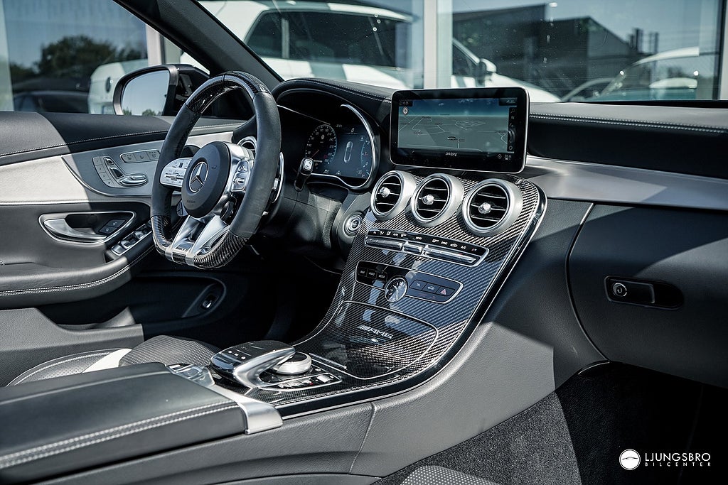 Mercedes-Benz C63 S 2021 - miniatyr 25