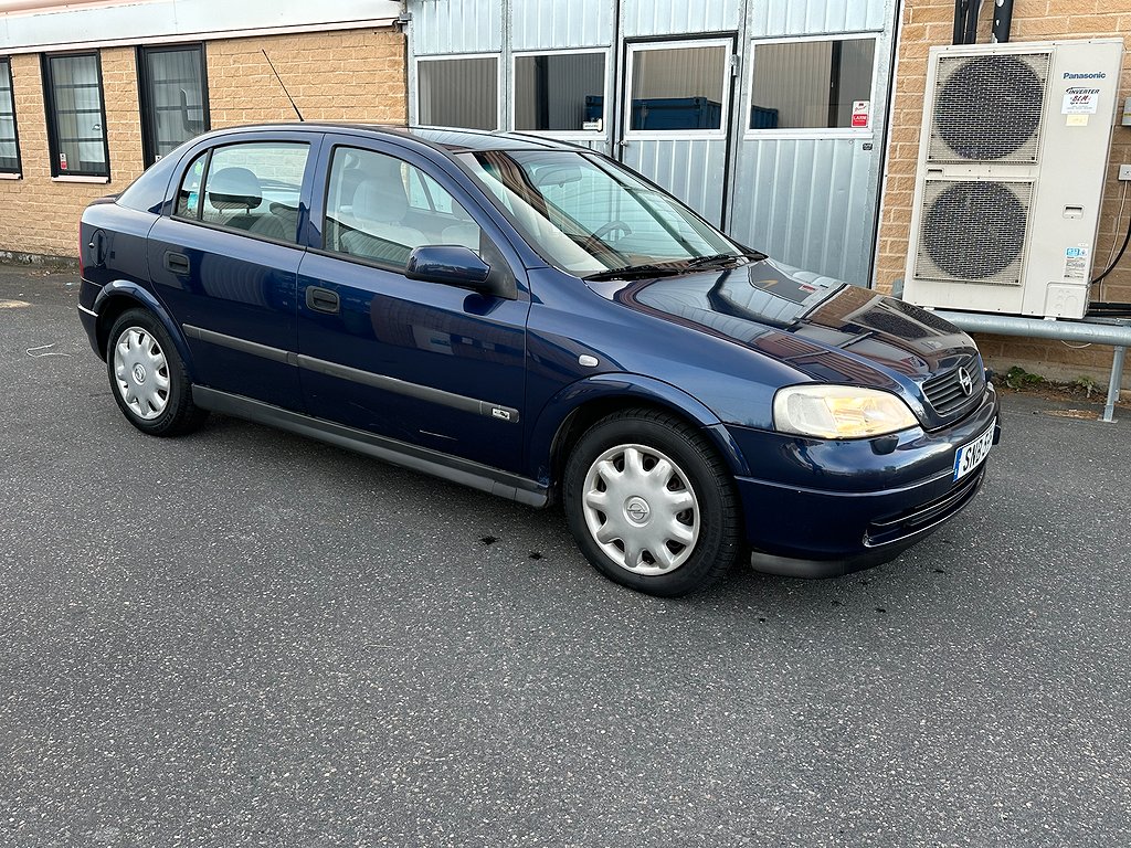 Opel Astra 5-dörrar 1.6