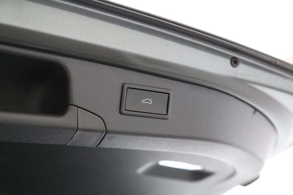 Volkswagen Passat Sportscombi eHybrid 1,5 TSI R-Line Drag 2024