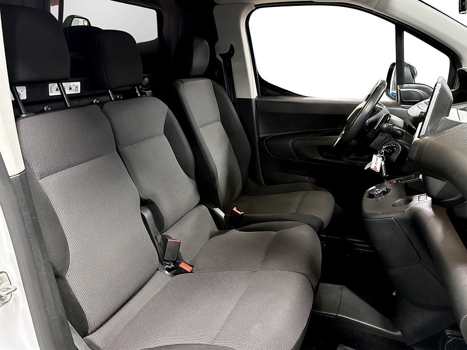 Bild på Peugeot Partner PRO+ 1.5 BlueHDi 130hk Aut L2 DRAG B-KAMERA 