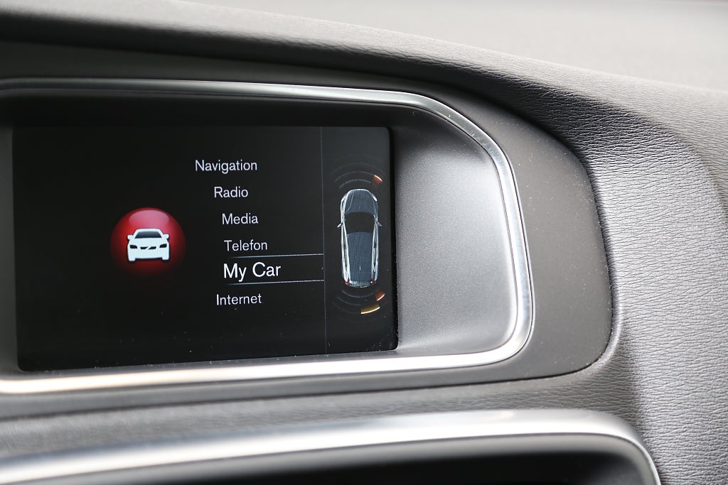 Volvo V40 D3 150hk Momentum Business E PRO Dieselvärmare 2016