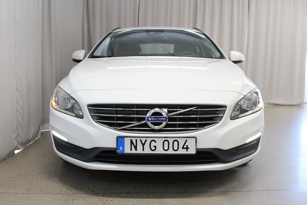 Volvo V60 D2 115HK, Powershift, Drag, S&V-hjul, 3,99% Ränta