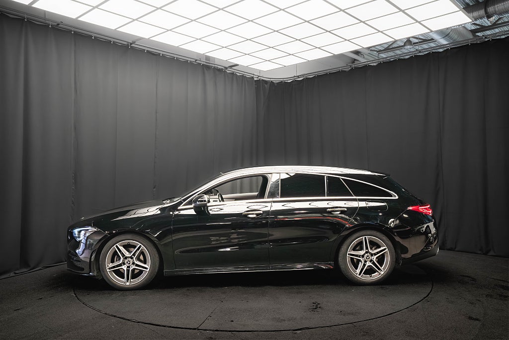 Mercedes-Benz CLA 180 AMG B-VÄRM WIDESCREEN DISTRONIC KAMERA 1-ÄGARE MOMS