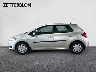 Halvkombi Toyota Auris 2 av 15