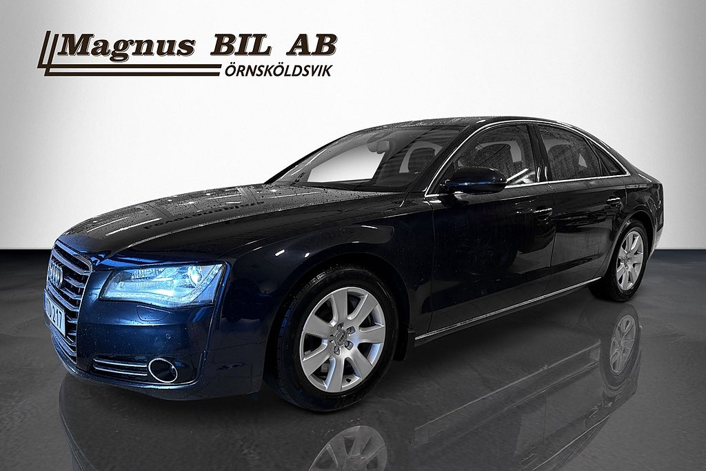 Audi A8 4.2 FSI V8 quattro TipTronic B/O Skinn Kamera Sov Hjul