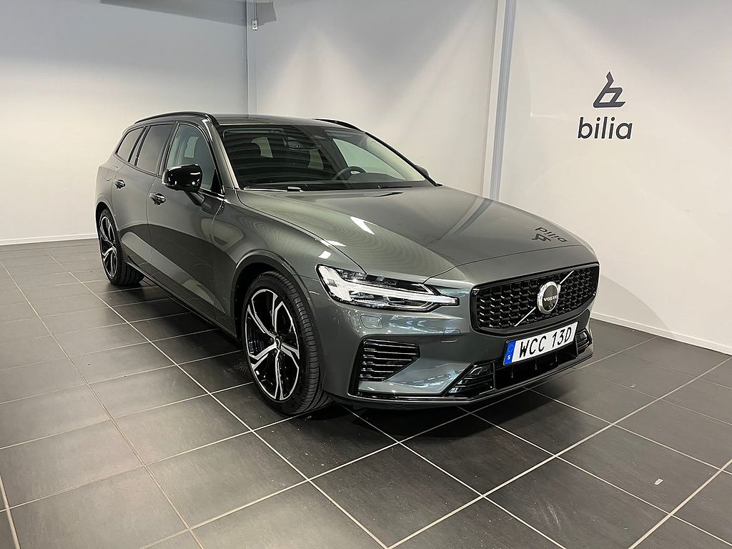 Volvo V60 T6 Plus Dark Nordic Edition | Hotellpaket | Teknikpaket | 19\"..
